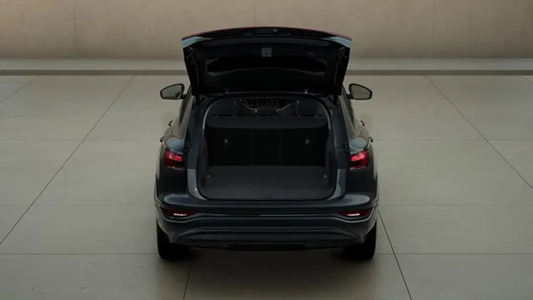 Audi Q6 e-tron - Thumbnail 11