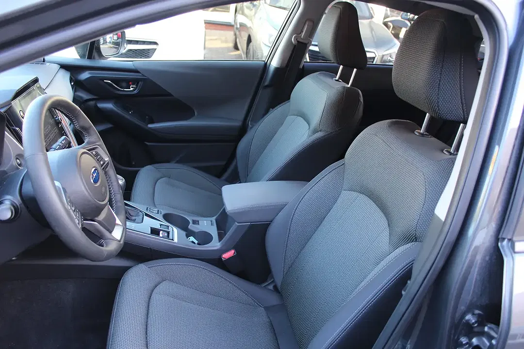 Subaru Crosstrek - Thumbnail 12