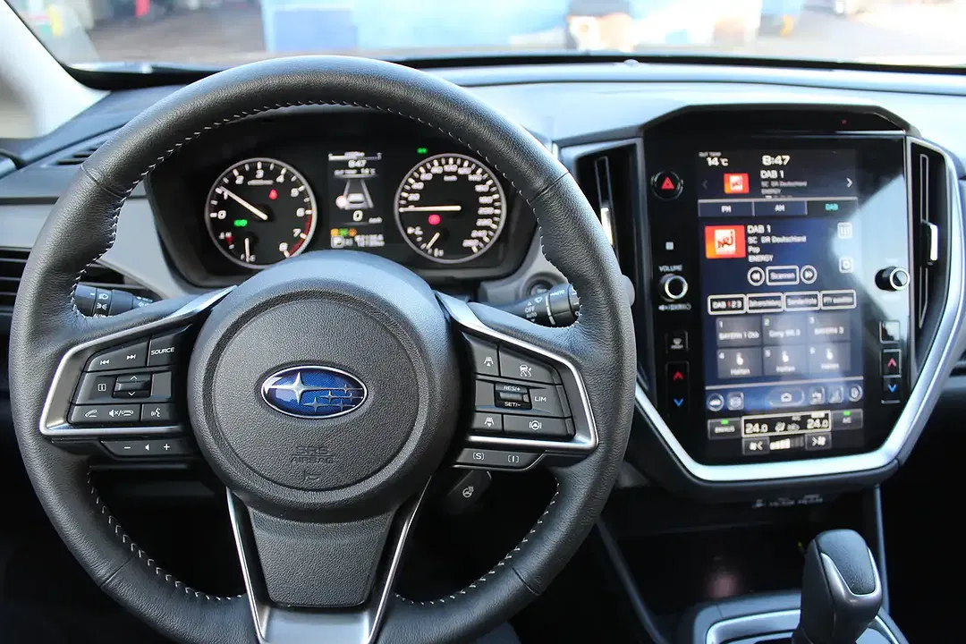 Subaru Crosstrek - Thumbnail 14
