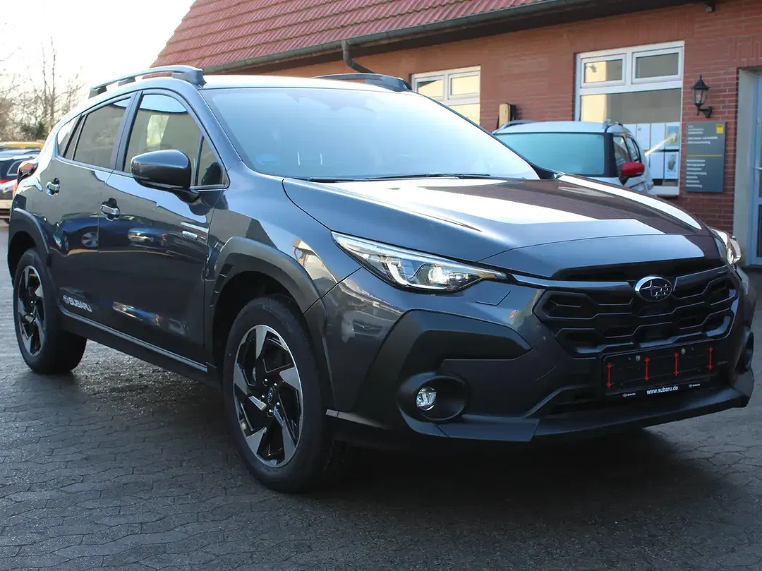 Subaru Crosstrek - Thumbnail 4