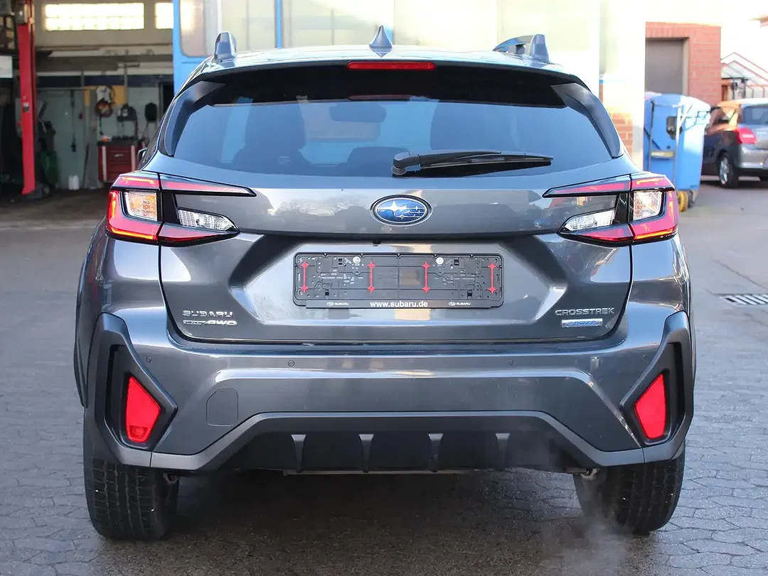 Subaru Crosstrek - Thumbnail 7