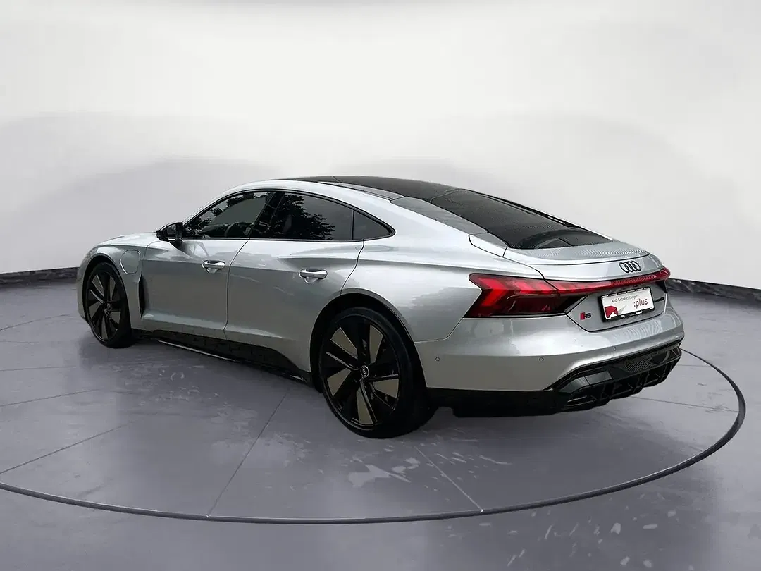Audi RS e-tron GT - Thumbnail 5