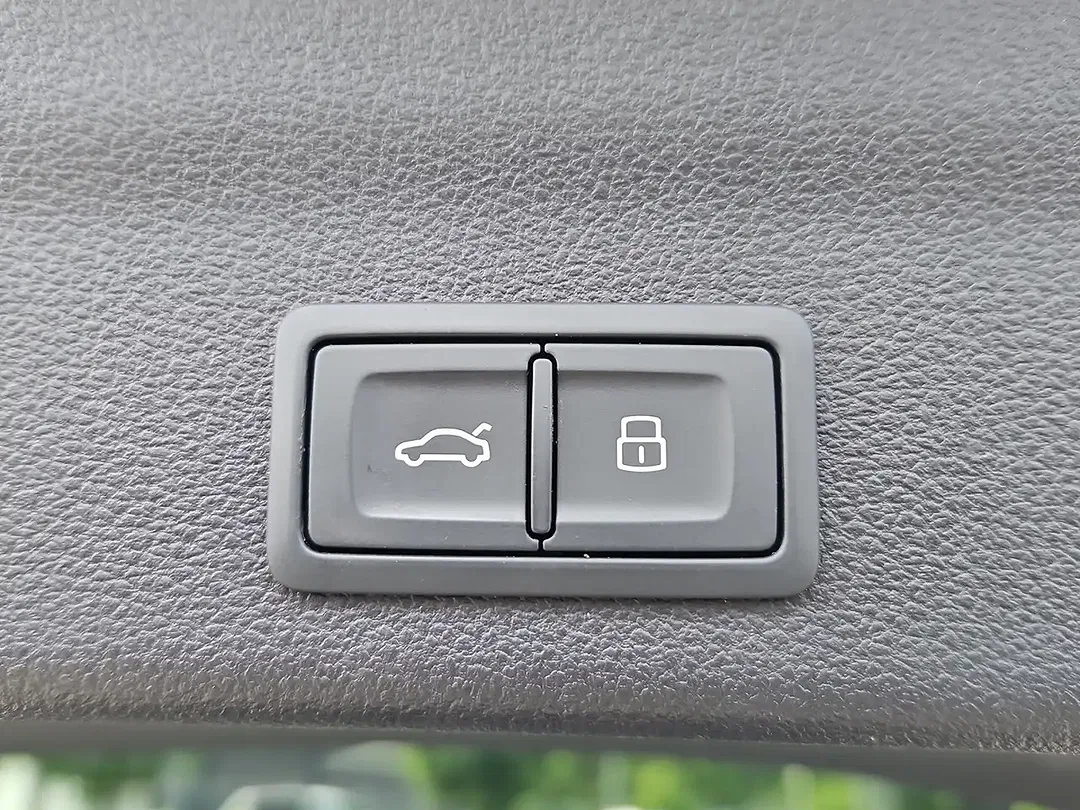 Audi A6 - Thumbnail 14