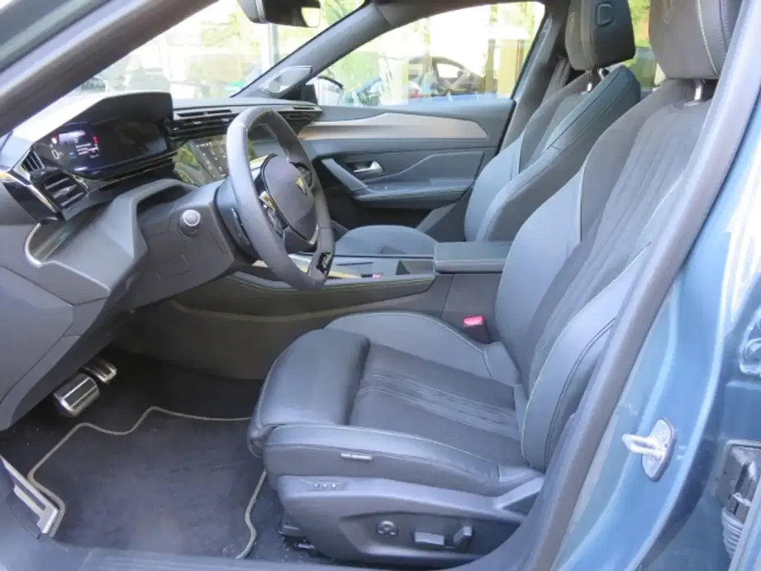 Peugeot 308 - Thumbnail 13