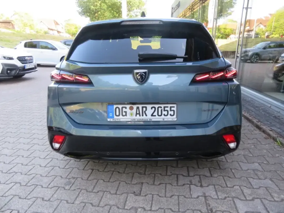 Peugeot 308 - Thumbnail 6