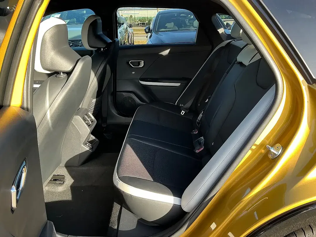 Kia K4 - Thumbnail 9