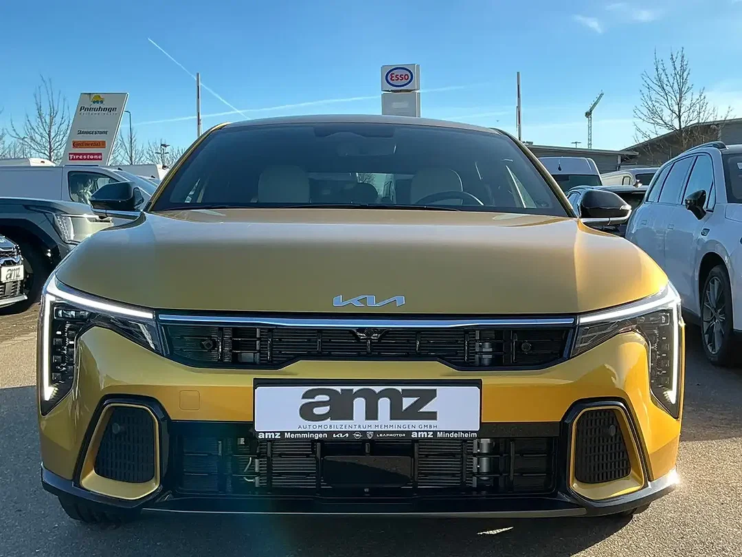 Kia K4 - Afbeelding 1
