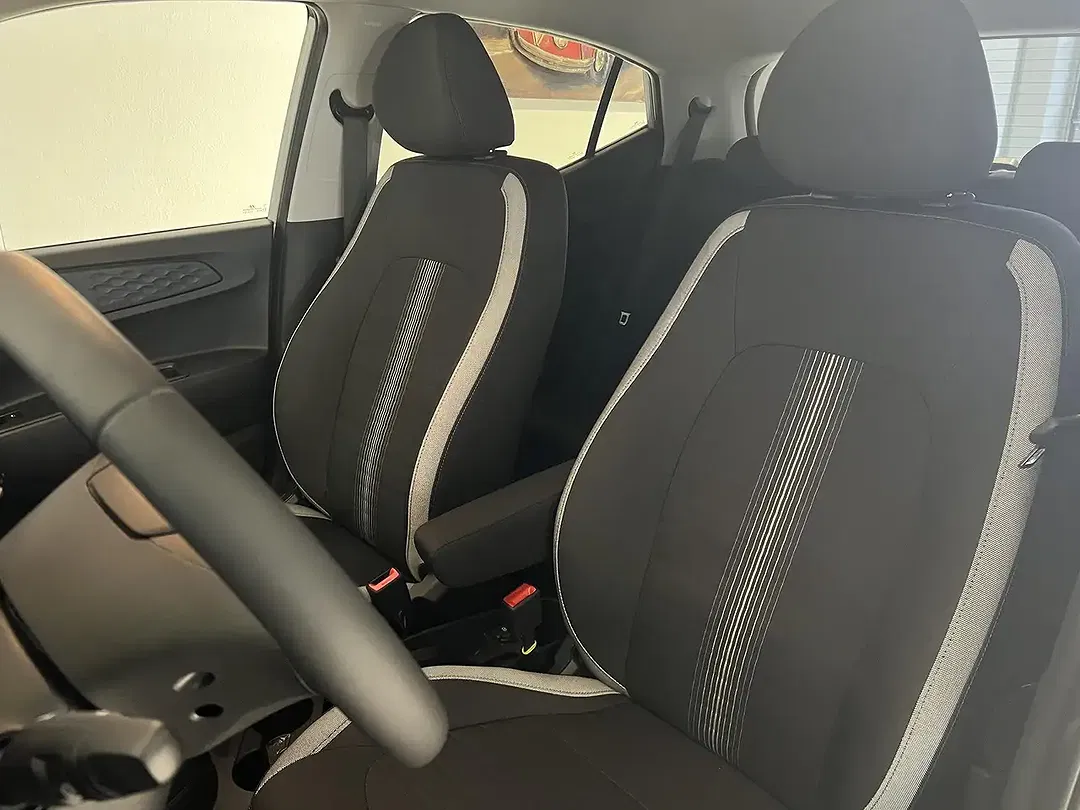 Hyundai i10 - Thumbnail 8