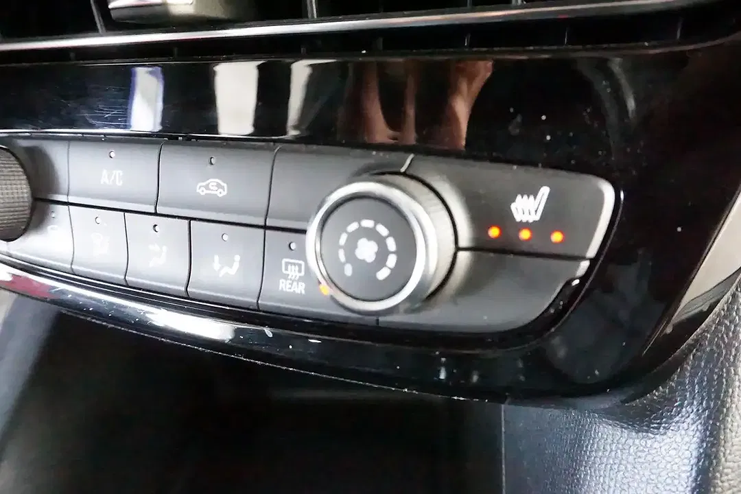 Opel Mokka - Thumbnail 9