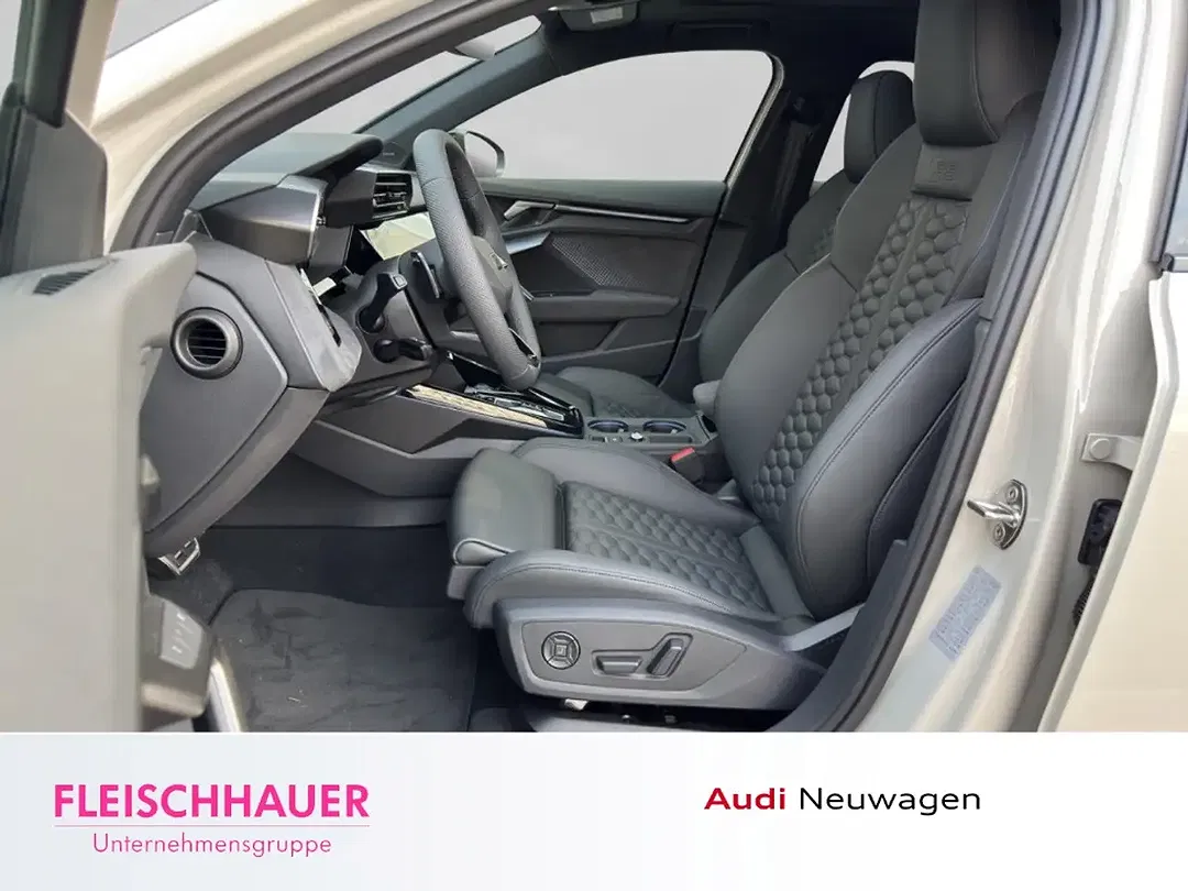 Audi RS3 - Thumbnail 9