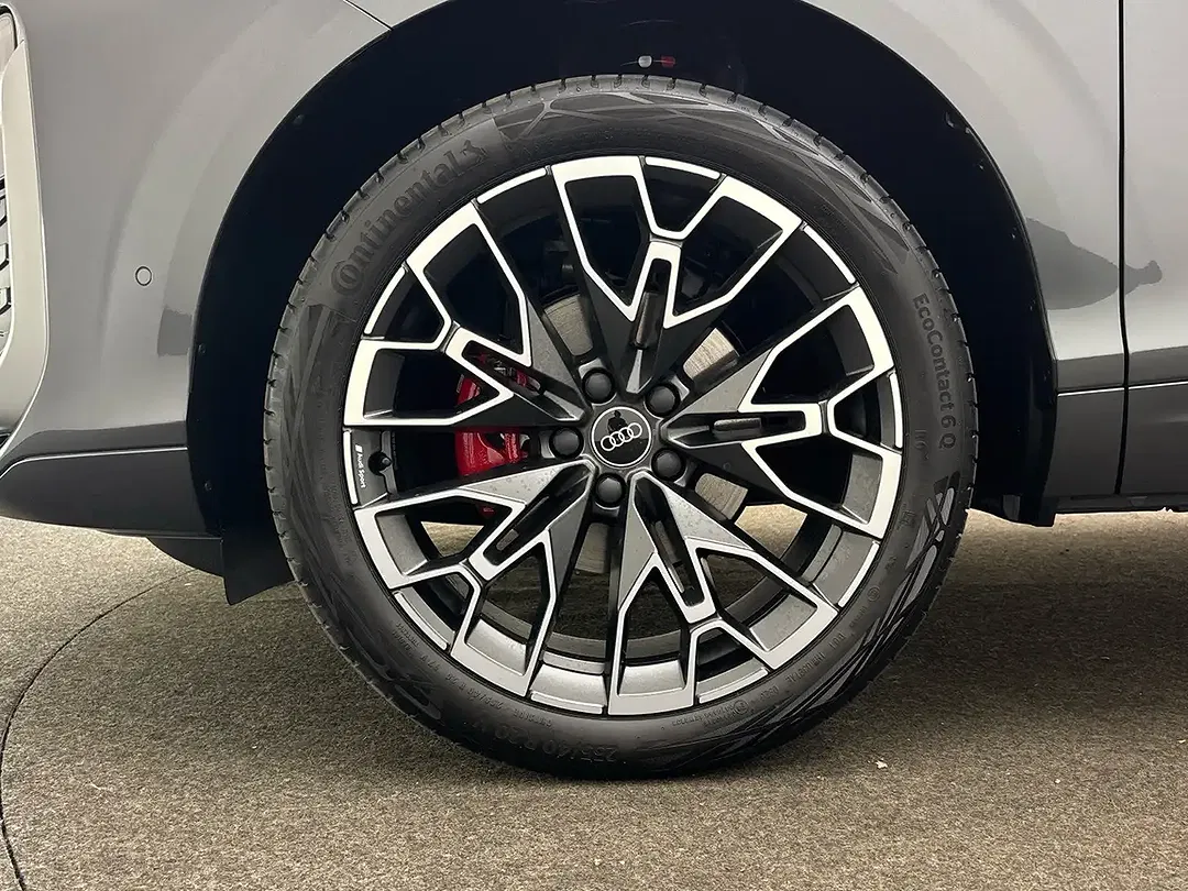 Audi Q3 - Thumbnail 7