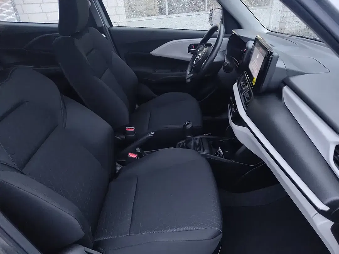 Suzuki Swift - Thumbnail 7