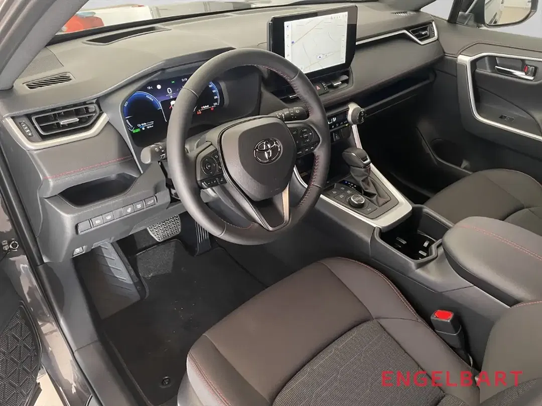 Toyota RAV 4 - Thumbnail 6