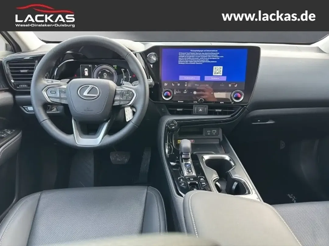 Lexus NX 450h+ - Thumbnail 11