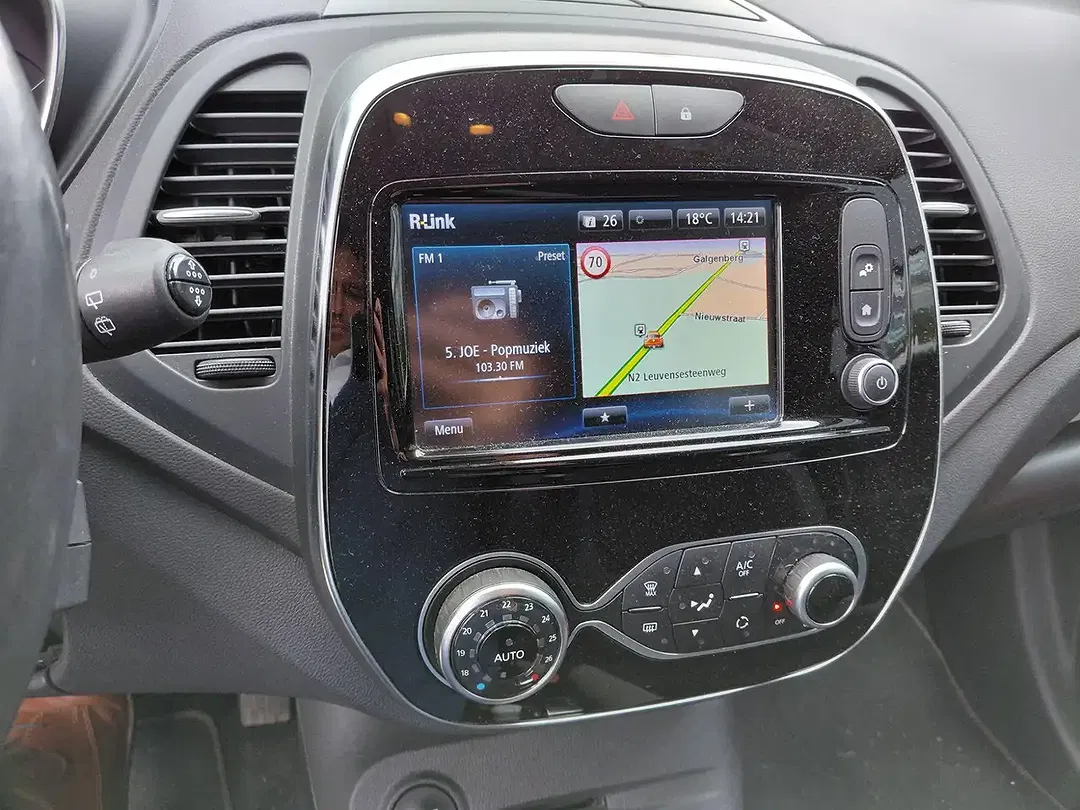 Renault Captur - Thumbnail 7