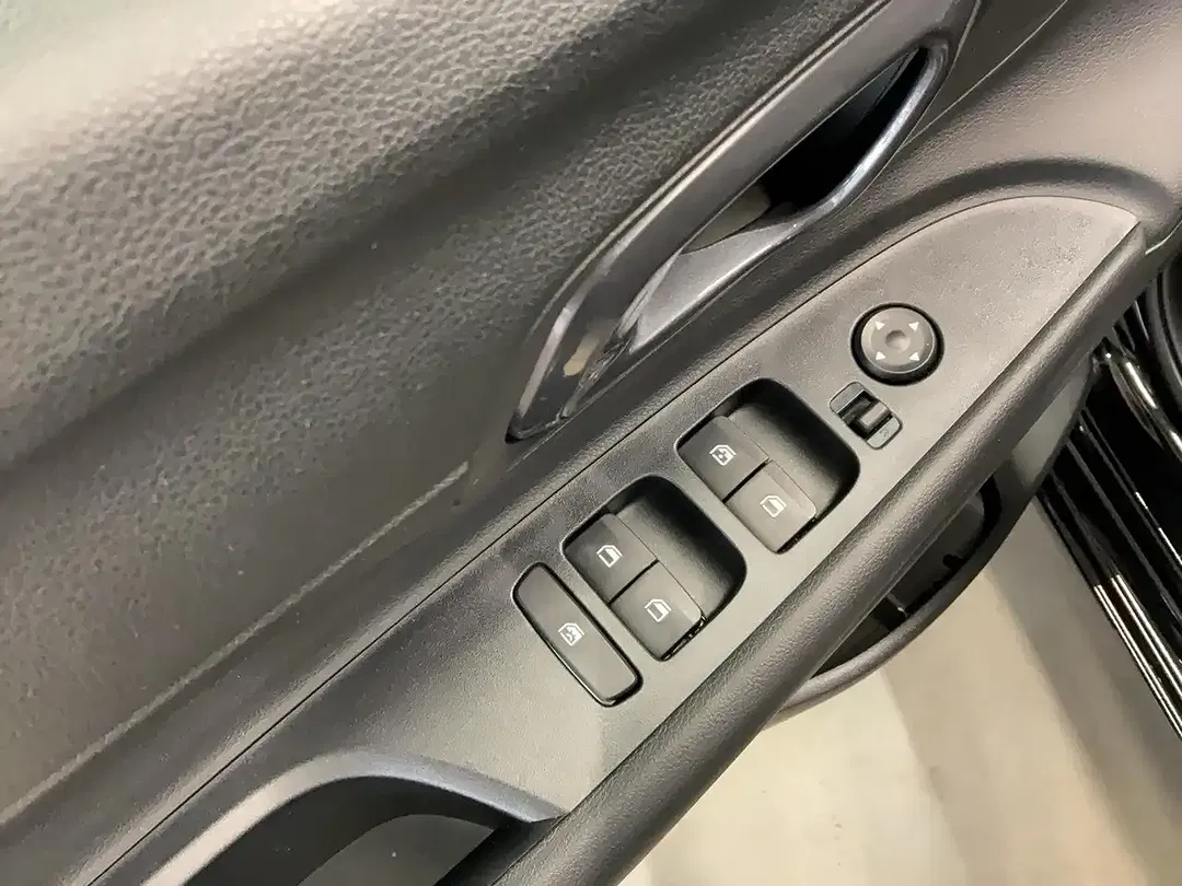 Hyundai i20 - Thumbnail 12