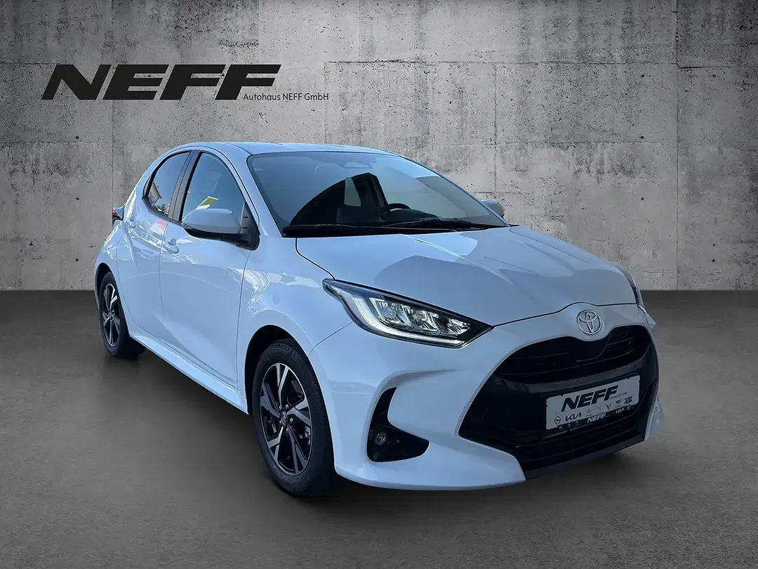 Toyota Yaris - Thumbnail 7
