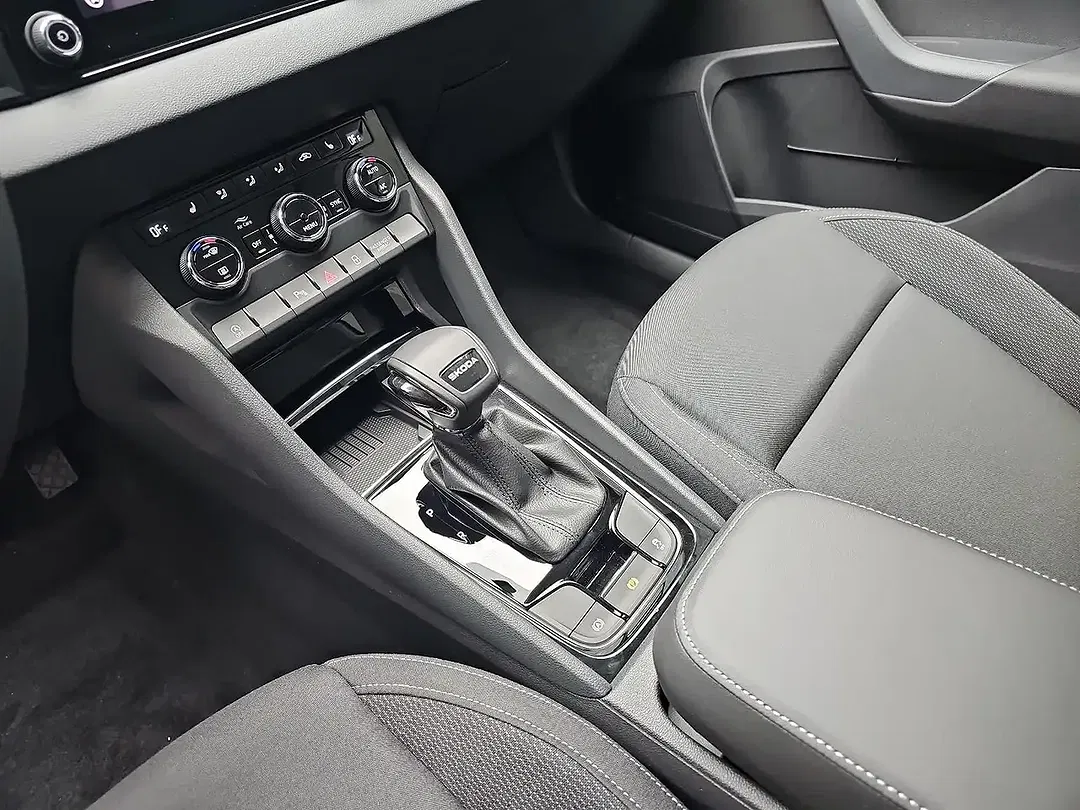 Skoda Karoq - Thumbnail 13