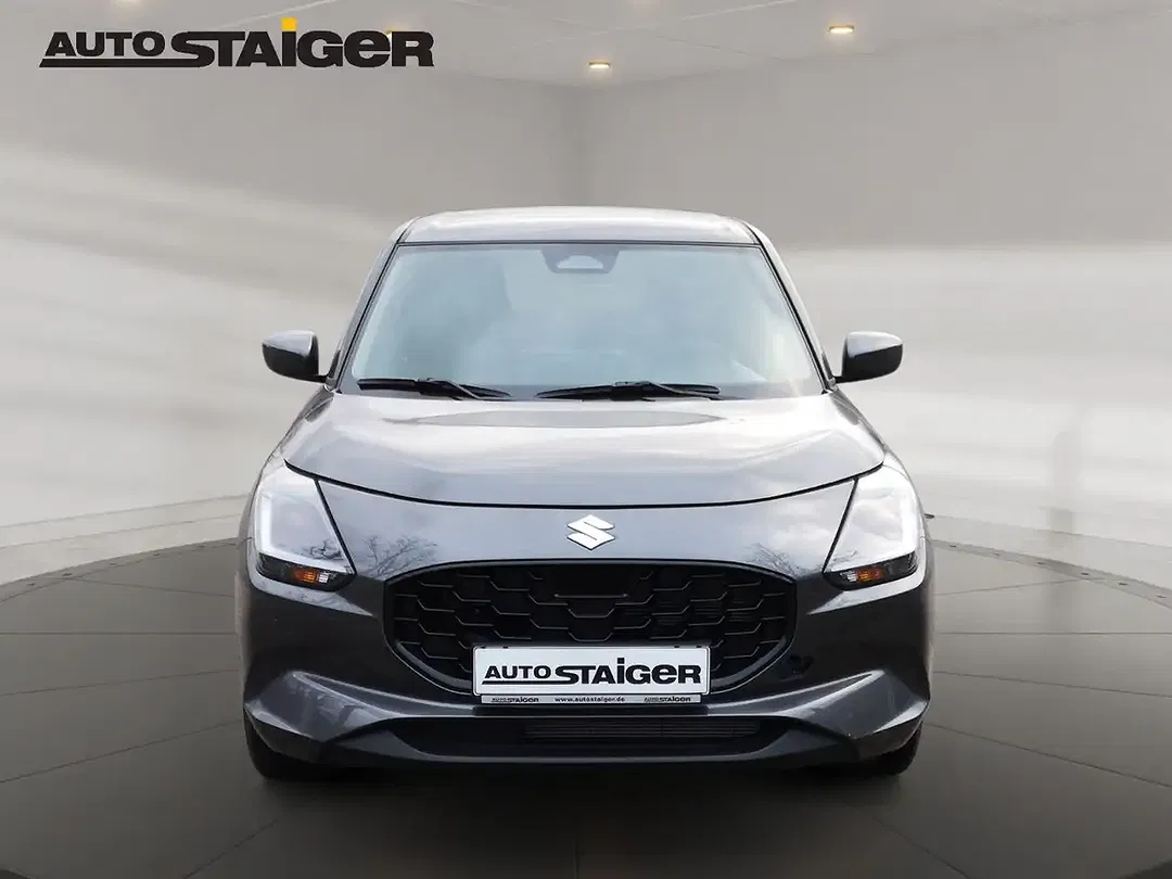 Suzuki Swift - Thumbnail 2