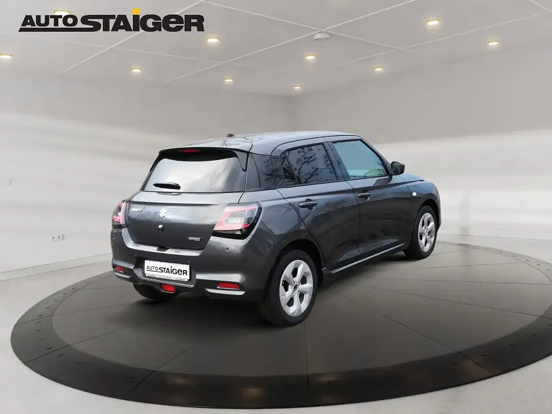 Suzuki Swift - Thumbnail 5