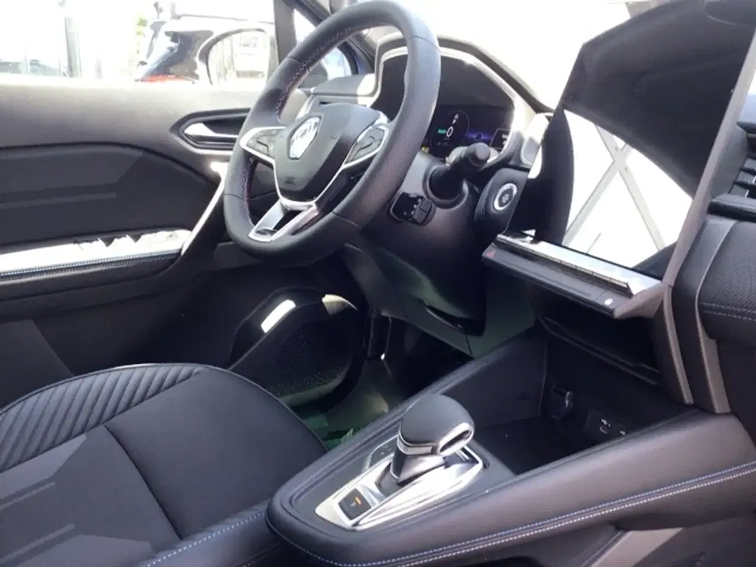 Renault Captur - Thumbnail 12