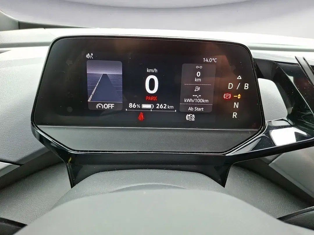Volkswagen ID.4 - Thumbnail 9