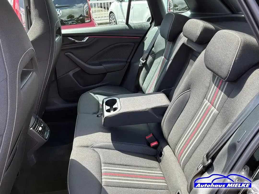 Skoda Kamiq - Thumbnail 13