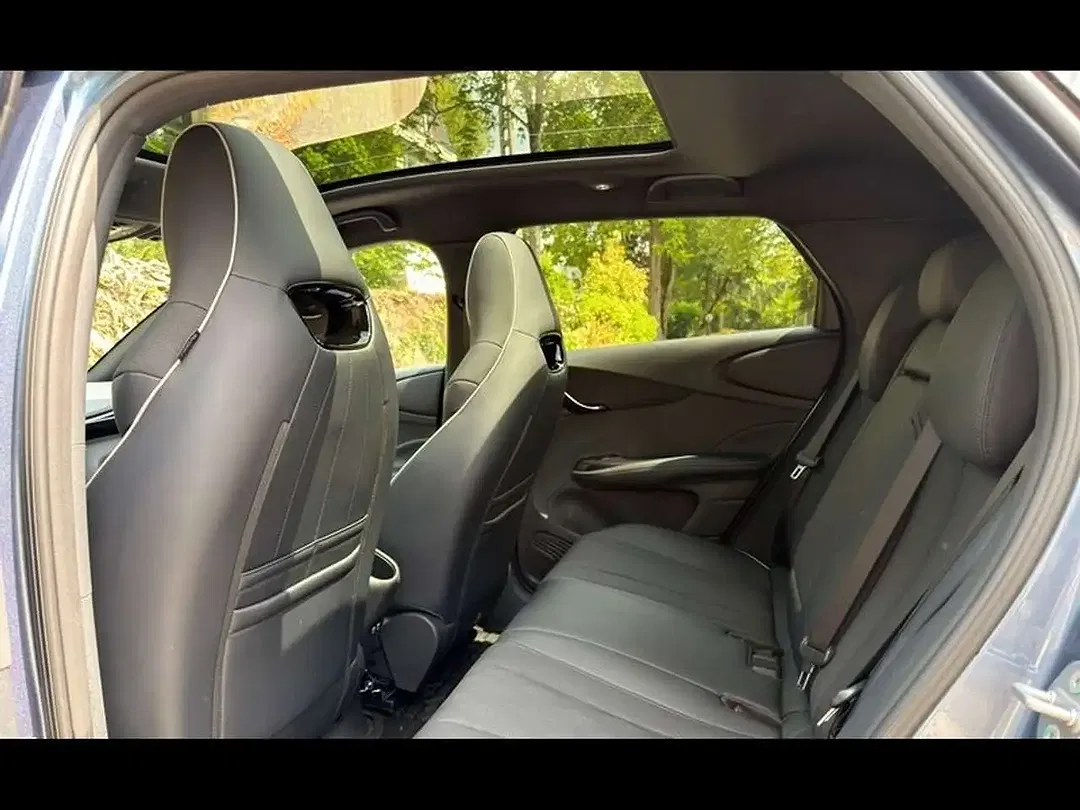 BYD Dolphin - Thumbnail 11