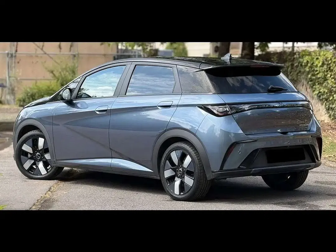 BYD Dolphin - Thumbnail 5