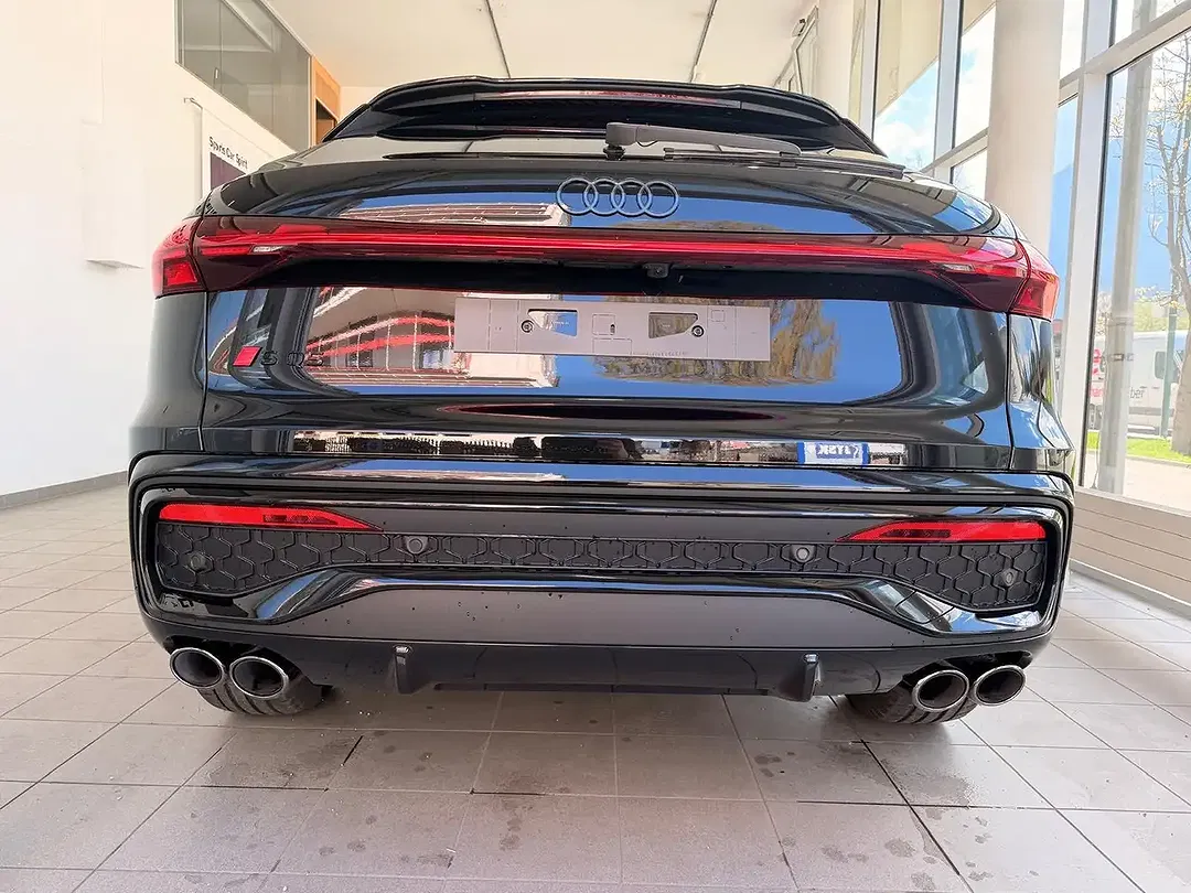 Audi SQ5 - Thumbnail 6