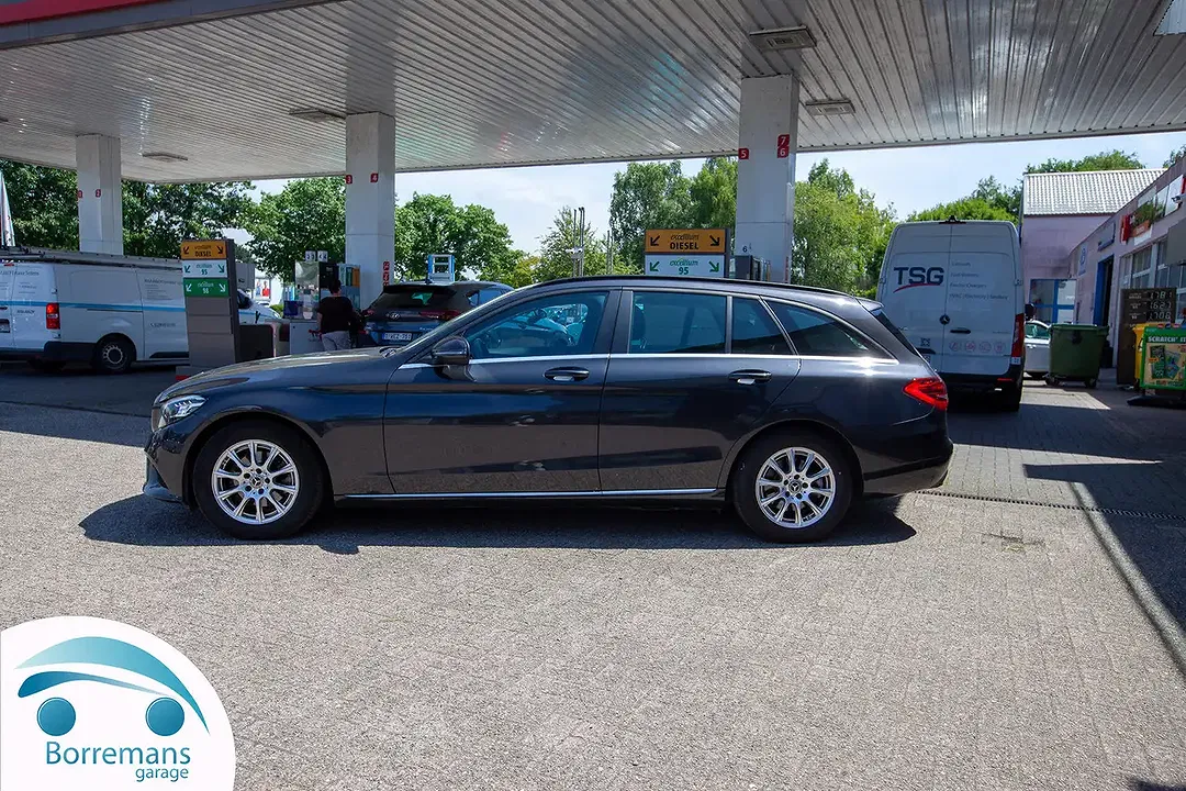 Mercedes-Benz C 180 - Thumbnail 9