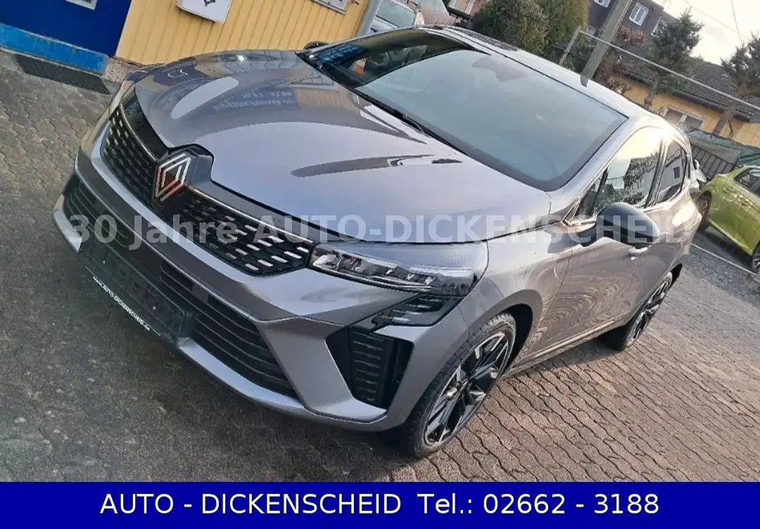 Renault Clio - Thumbnail 15