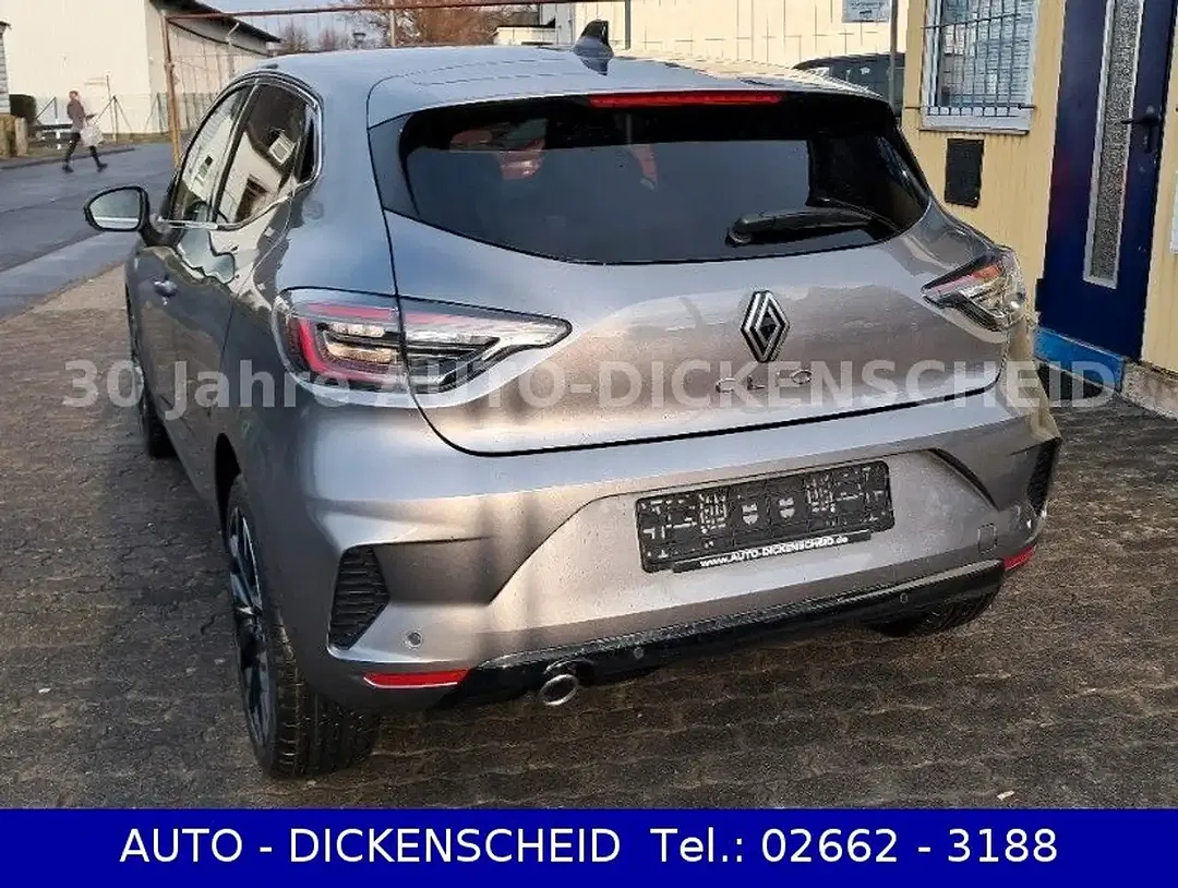 Renault Clio - Thumbnail 8