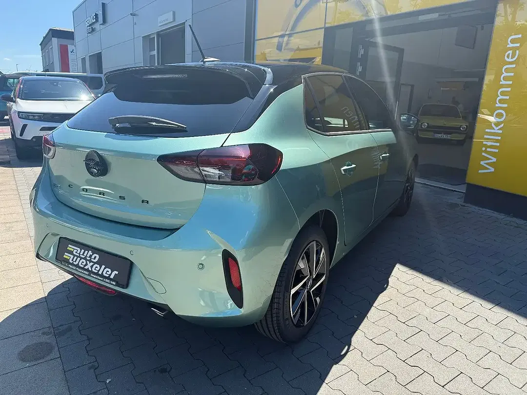 Opel Corsa - Thumbnail 9
