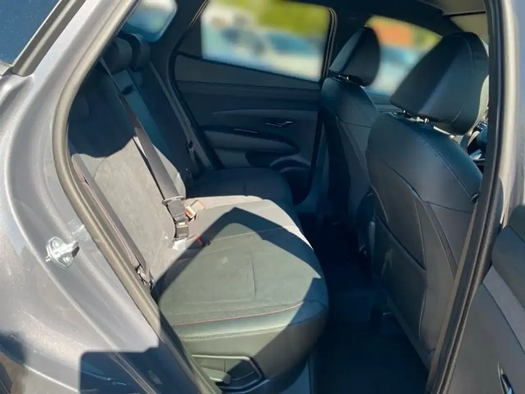 Hyundai TUCSON - Thumbnail 13