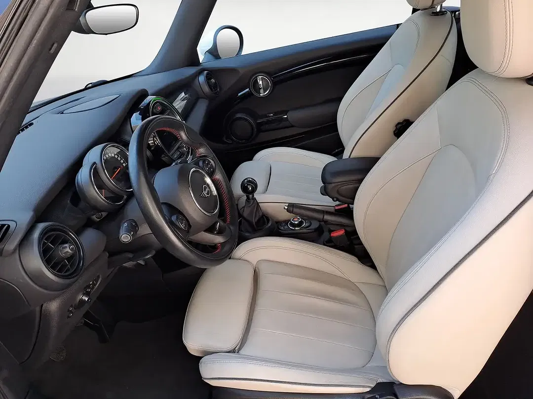 MINI Cooper Cabrio - Thumbnail 4