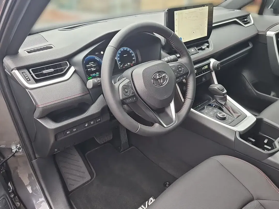 Toyota RAV 4 - Thumbnail 9