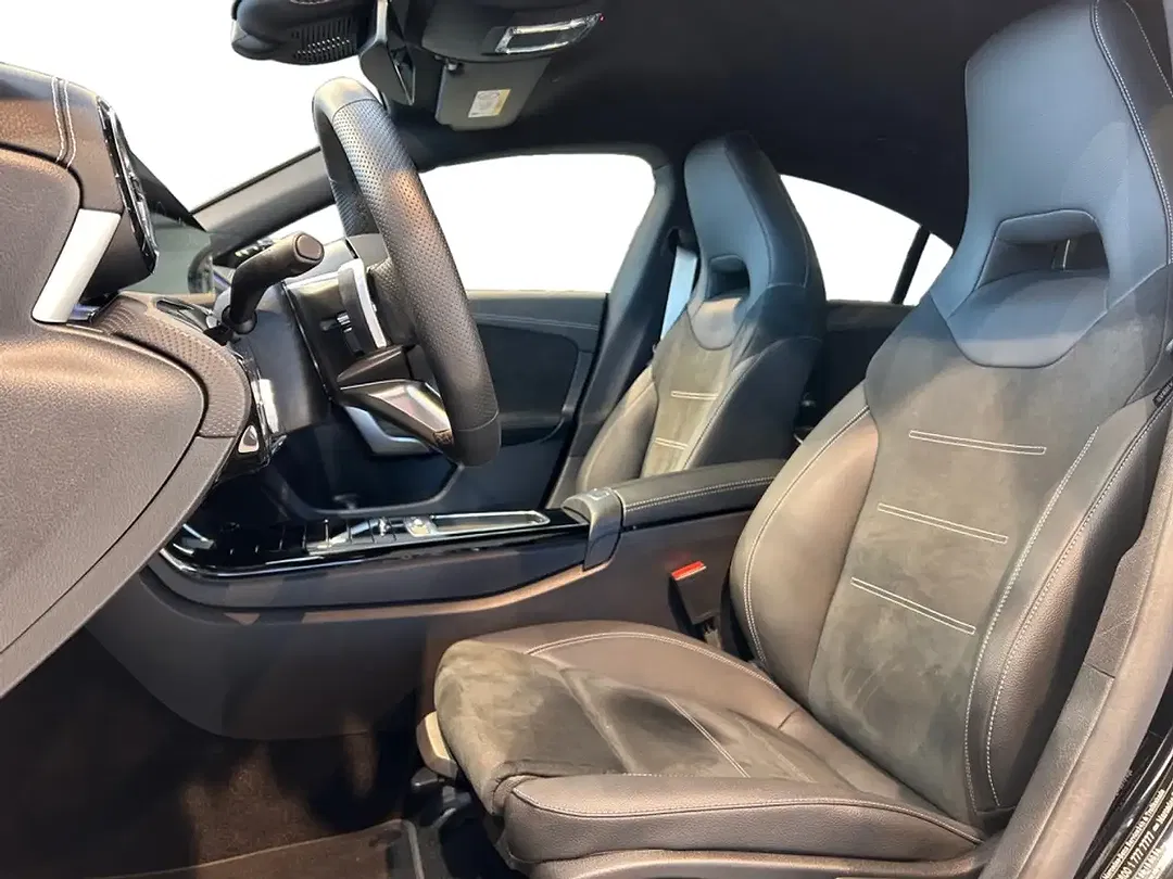 Mercedes-Benz CLA 200 - Thumbnail 5