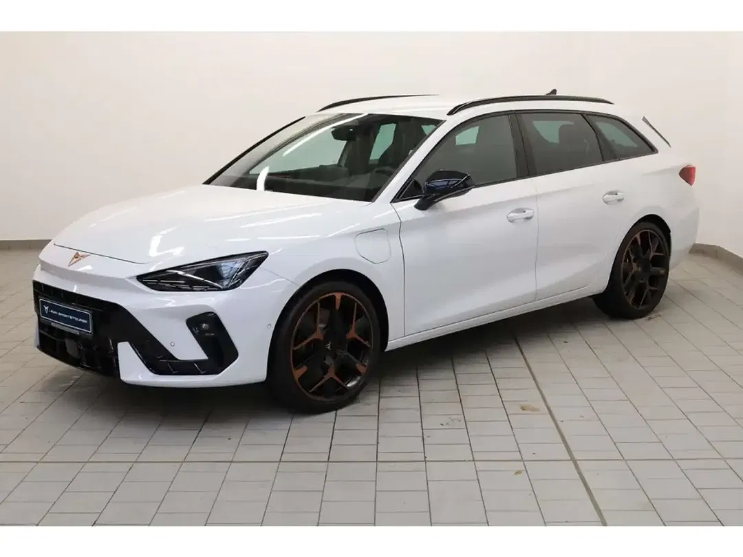 CUPRA Leon - Thumbnail 1
