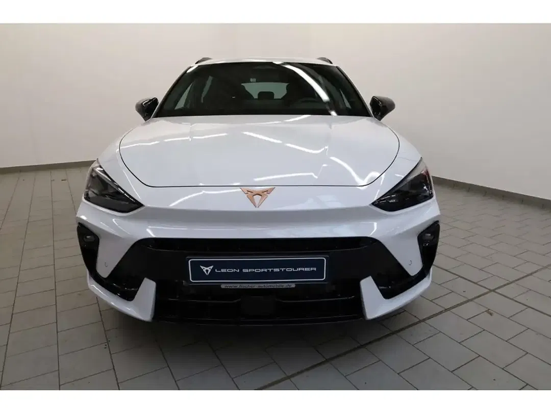 CUPRA Leon - Thumbnail 2