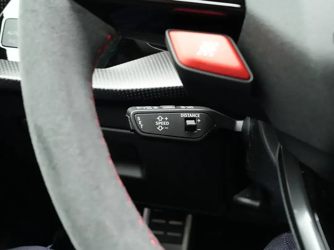 Audi RS3 - Thumbnail 11