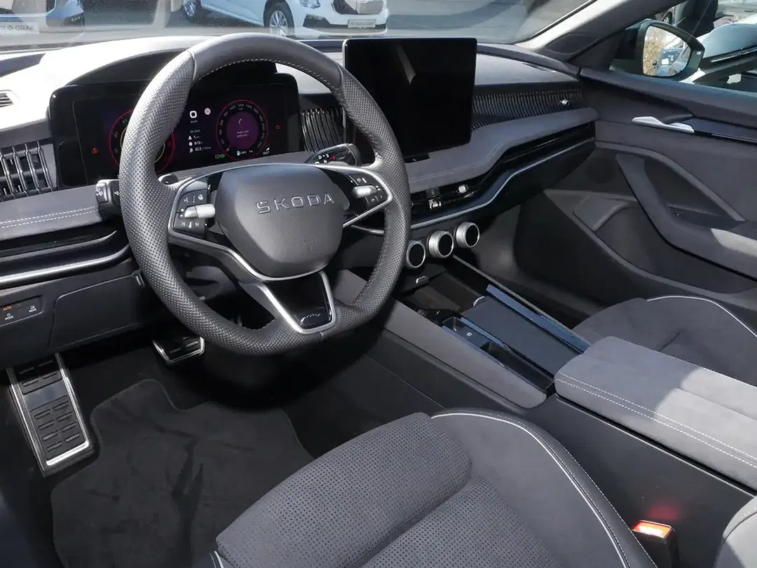 Skoda Superb - Thumbnail 7