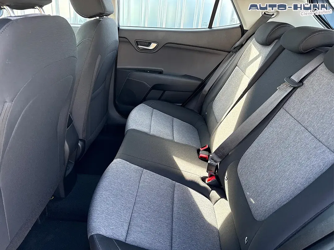 Kia Stonic - Thumbnail 9