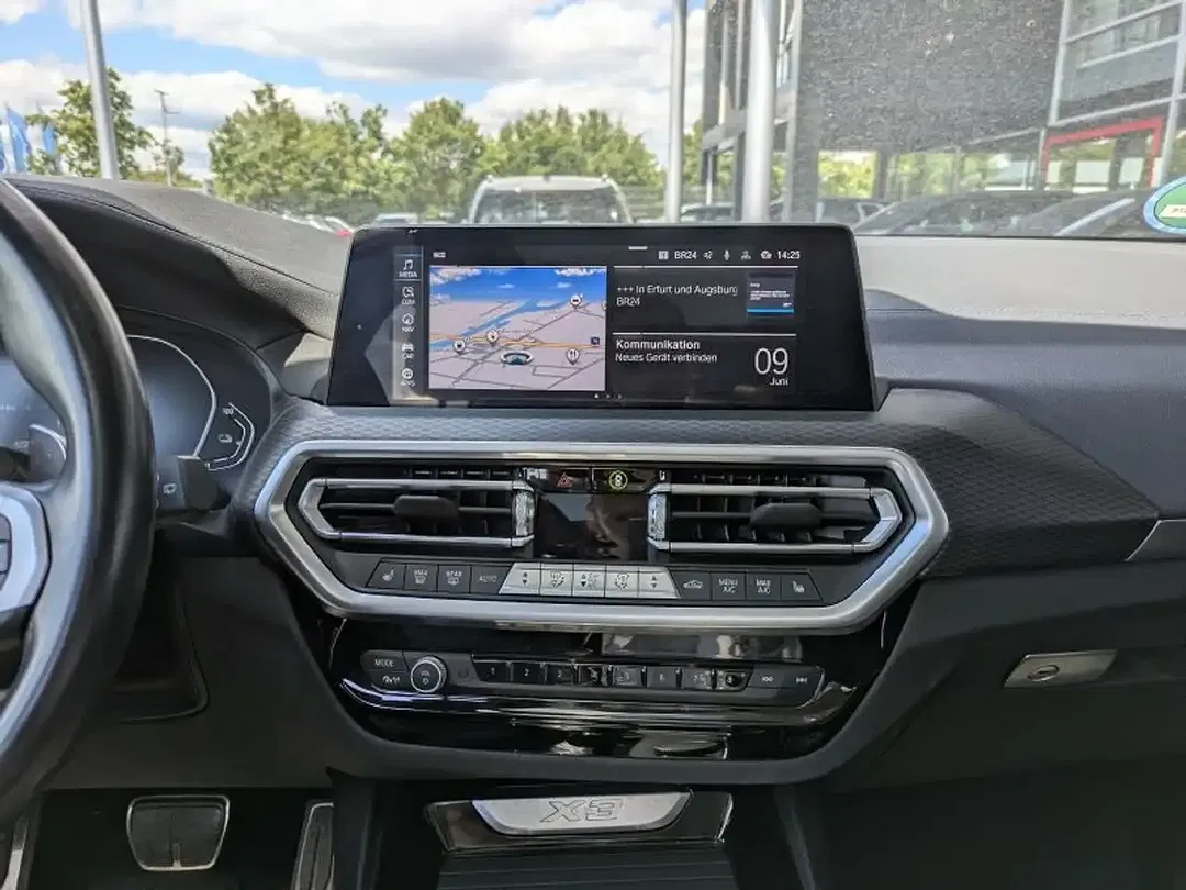 BMW X3 - Thumbnail 9