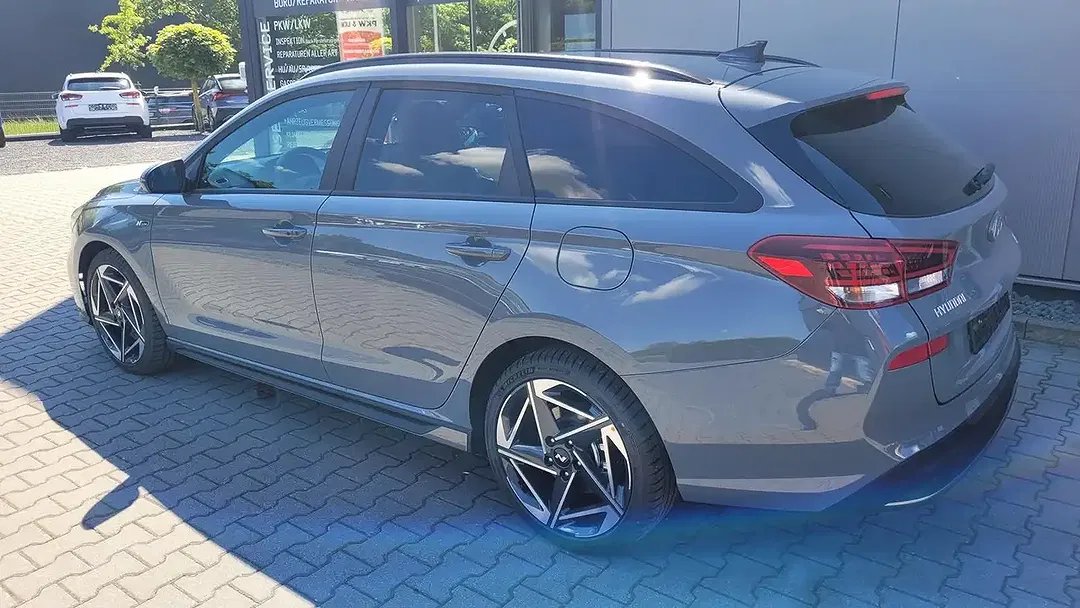 Hyundai i30 - Thumbnail 6