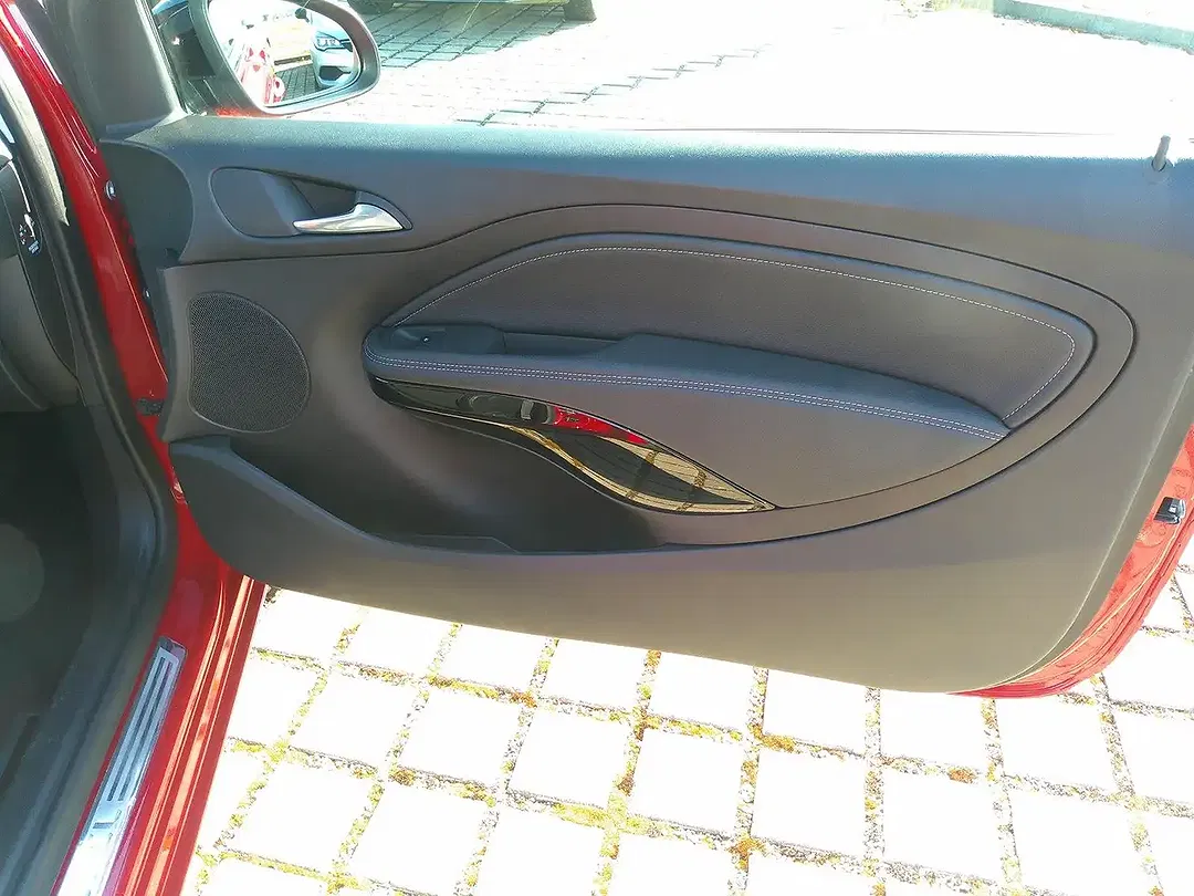 Opel Adam - Thumbnail 7