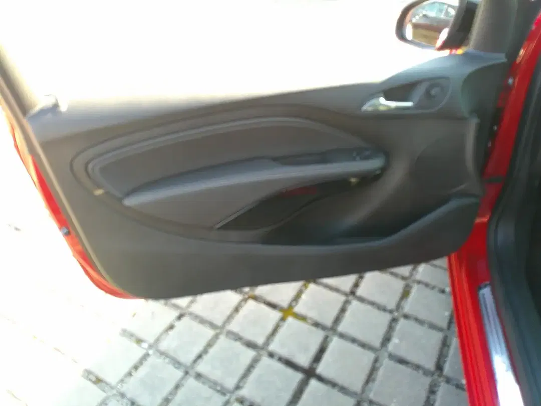 Opel Adam - Thumbnail 4