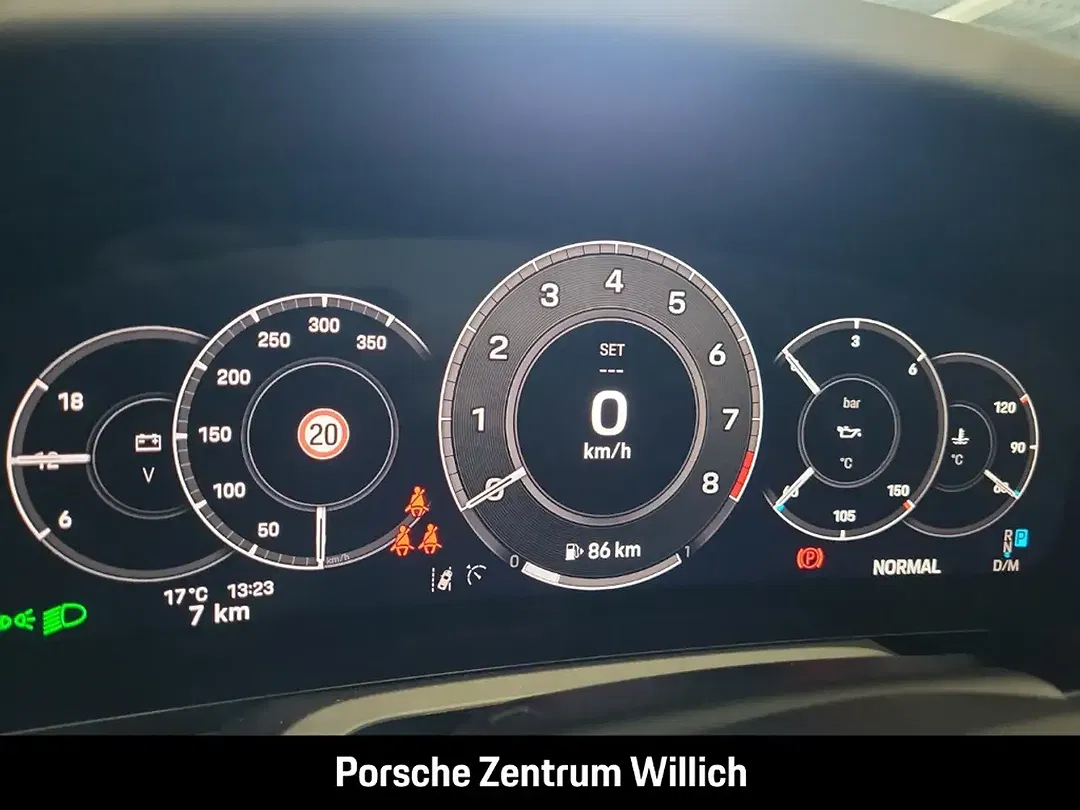 Porsche 992 - Thumbnail 14