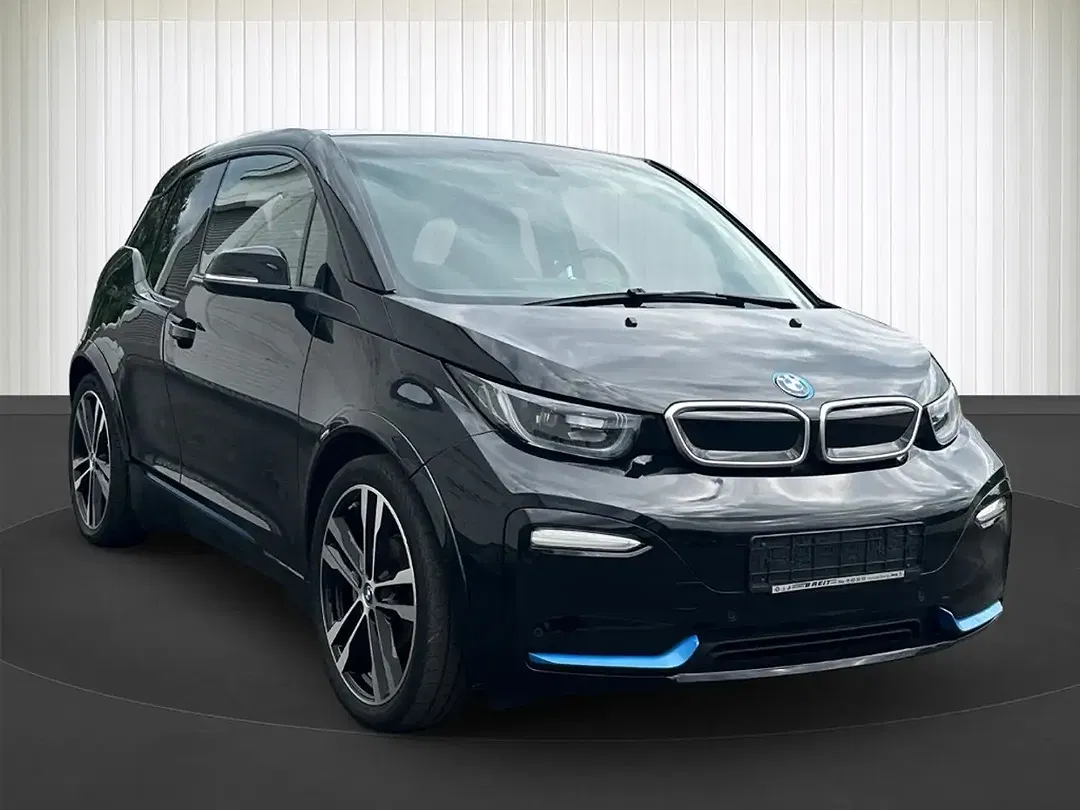 BMW i3 - Thumbnail 4