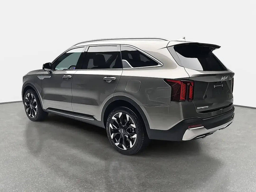 Kia Sorento - Thumbnail 4